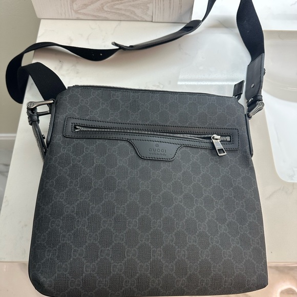 Gucci crossbody bag unisex - Picture 1 of 3